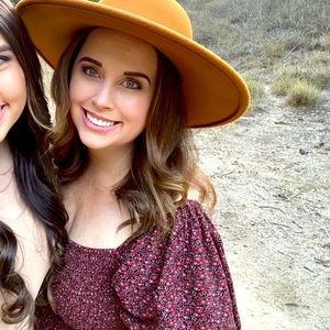 AMERICAN EAGLE SMOCKED MIDI DRESS SIZE LARGE (only worn once)